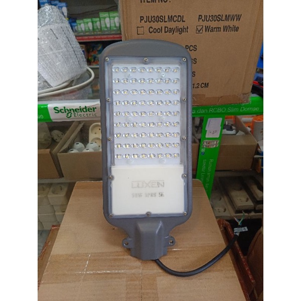 Lampu Jalan PJU LED 50 watt IP65 SMD 100Lm/w LUXEN Bergaransi 1th