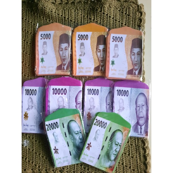 

Amplop Lebaran Motif Uang
