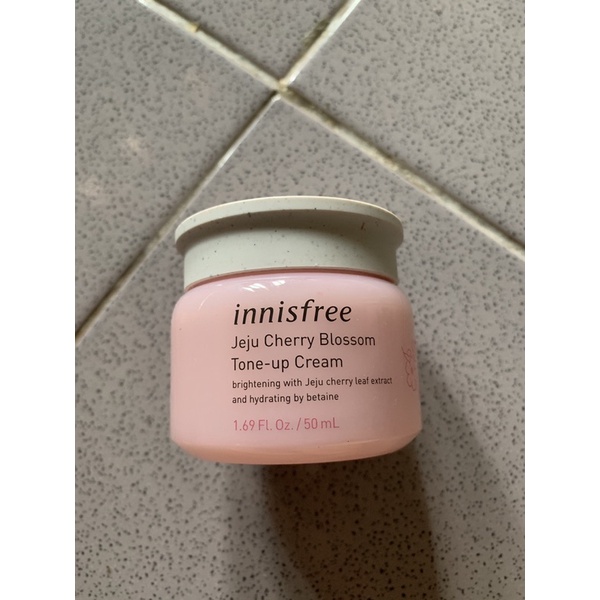 Preloved innisfree jeju cherry blossom tone up cream
