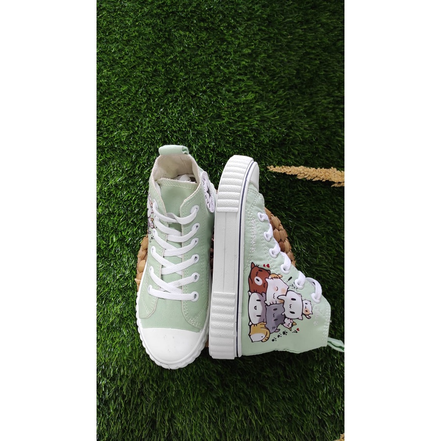 Sepatu Sneakers Wanita Import Kanvas High Kucing PTB015