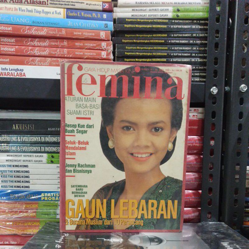 MAJALAH ORIGINAL FEMINA BUNDEL BEKAS BACA DESKRIPSINYA
