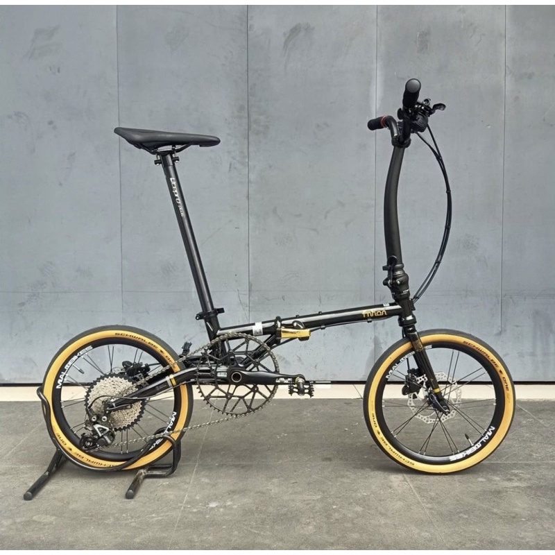 Preloved Sepeda Fnhon Gust Golden Black Disbrake