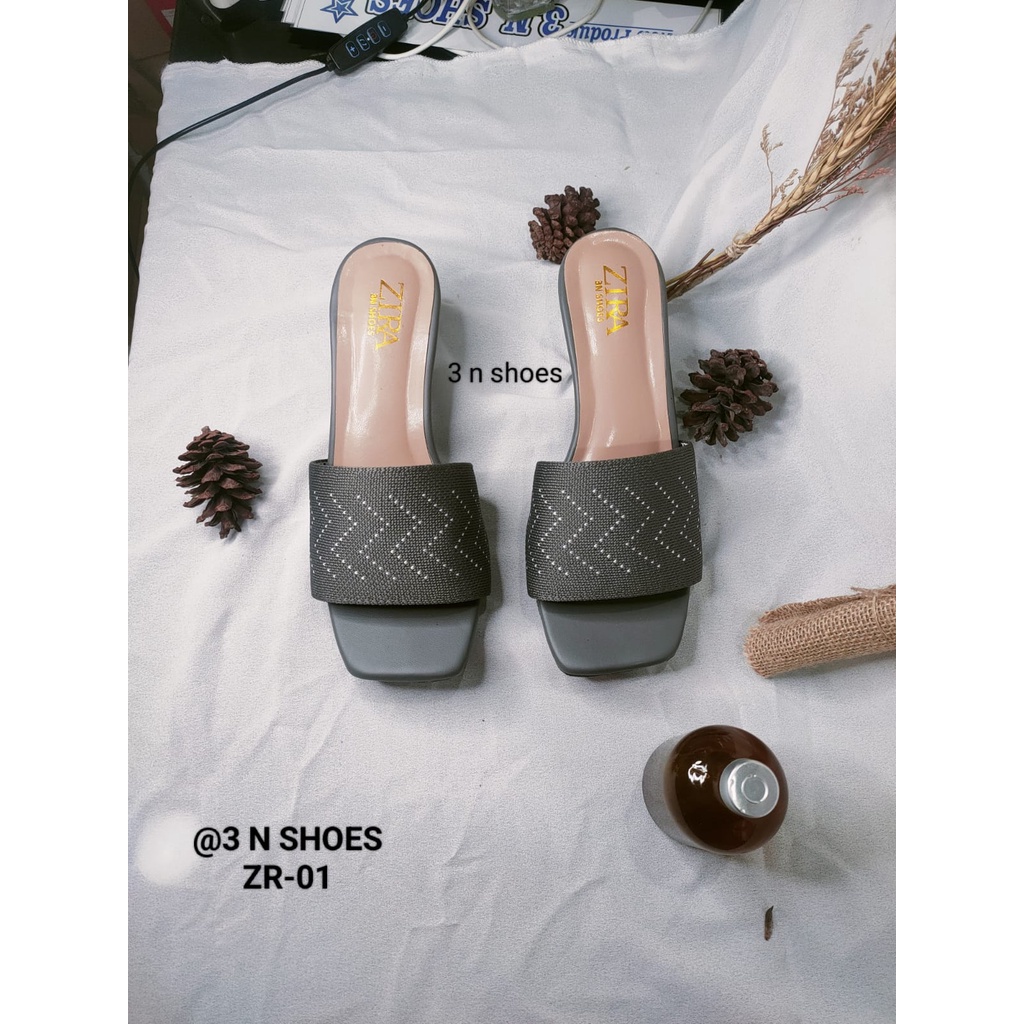 Sendal Heels Rajut Hak Kaca 5cm Terbaru Sandal buat Kondangan Wanita Kekinian  Hills Prempuan Sandal Real Pictt Sandal Pesta Sandal Cewek Dewasa Sandal hak kaca terbaru termurah ZR 01 ytufhfyfhuy