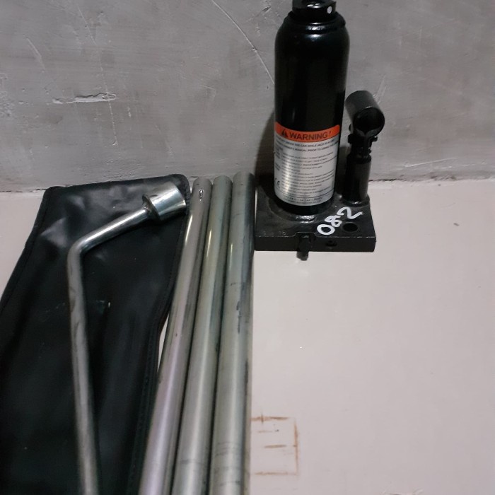 {BEKAS} dongkrak pajero sport Limited