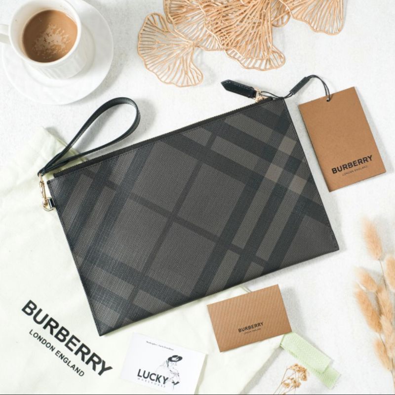 Burberry Classic Clutch In Black - ORIGINAL 100%