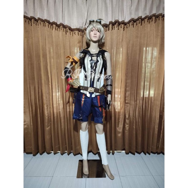 Sewa/Rental kostum cosplay Bennet Genshin Impact