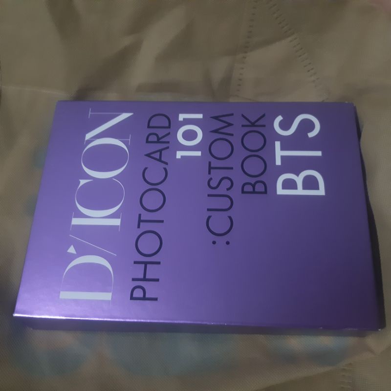

Binder (BOOKED)