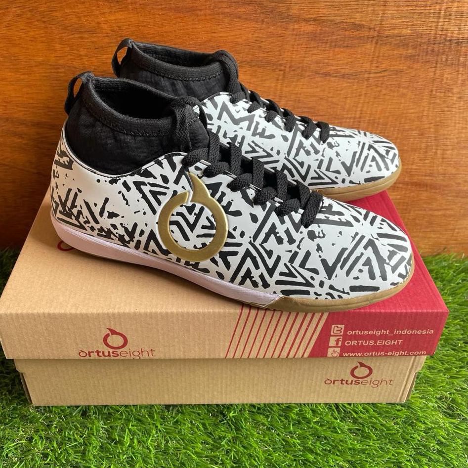 Sepatu Futsal Ortuseight futsal boots Jogosala ori vietnam Shockwave Original Ortus murah gaya "NER.