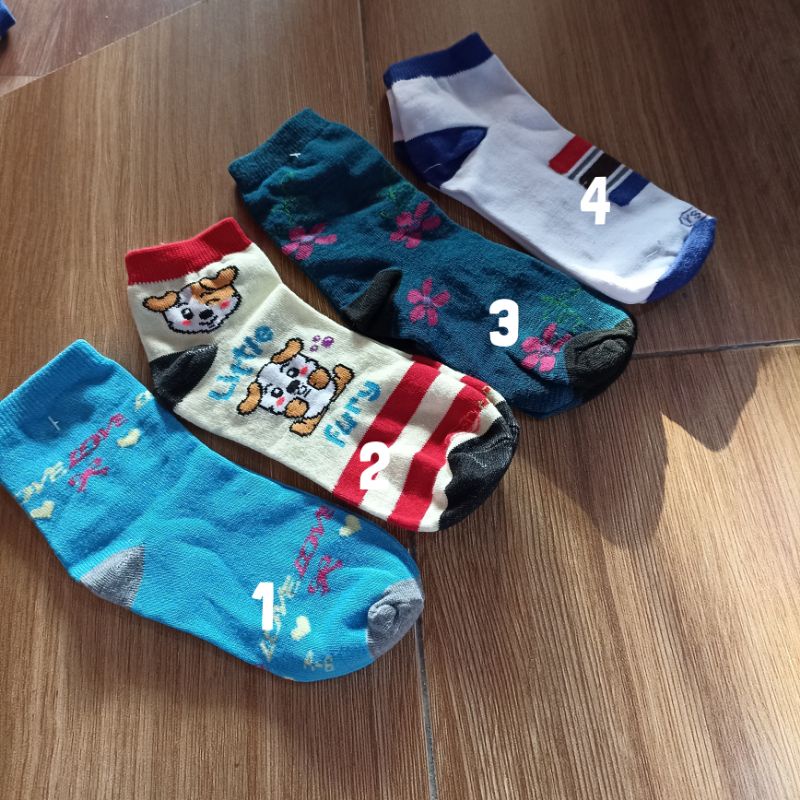 Sale kaos kaki motif untuk remaja