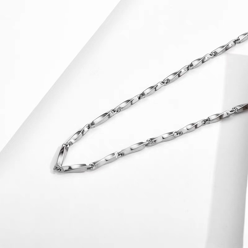 Kalung Bahan Titanium Steel Gaya Hip Hop Untuk Unisex