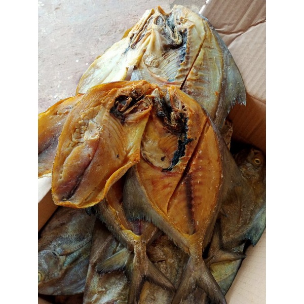 

ikan asin bawal 250gr