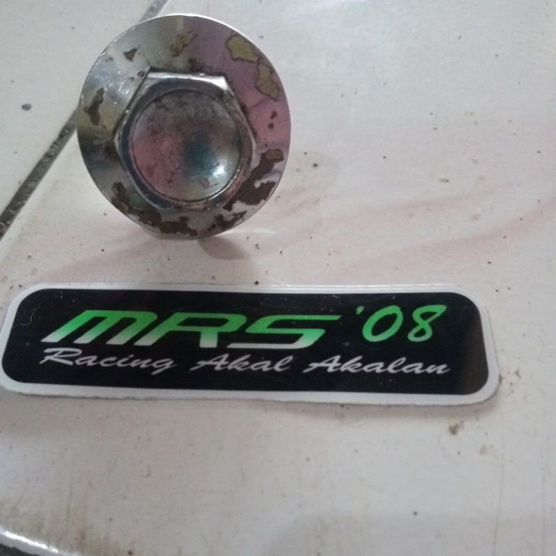 MUR BAUT KOMSTIR  SEGI3 ATAS  KAWASAKI NINJA BEKAS