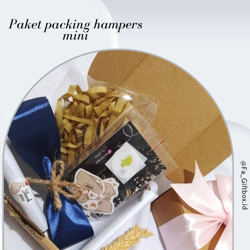 

Paket Packing Hampers Mini ,Kotak Kado Mini,Paket Gift Box Ukuran 10x10x5