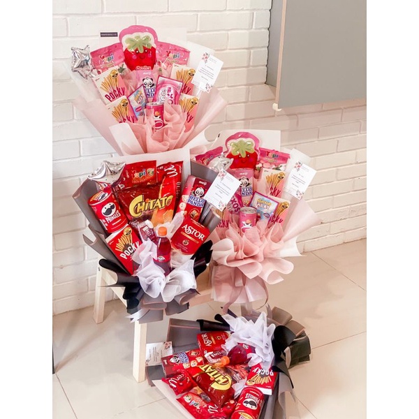 

Korean Style Premium Snack Bouquet // Hadiah Wisuda // Hadiah Valentine PO 1-2 HARI