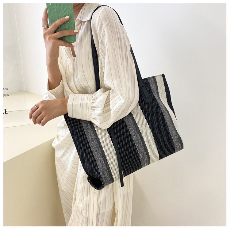 NAOMI - Rossalie Shoulder Bag Wanita Import Motif Garis Cantik - Tote Bag Canvas Premium - Tas Wanita Impor Big Size - Tas Kerja Kuliah - Tas Wanita - Tas Naomi - Naomi Bag - kantong belanja - shopping bag - tas supermaket