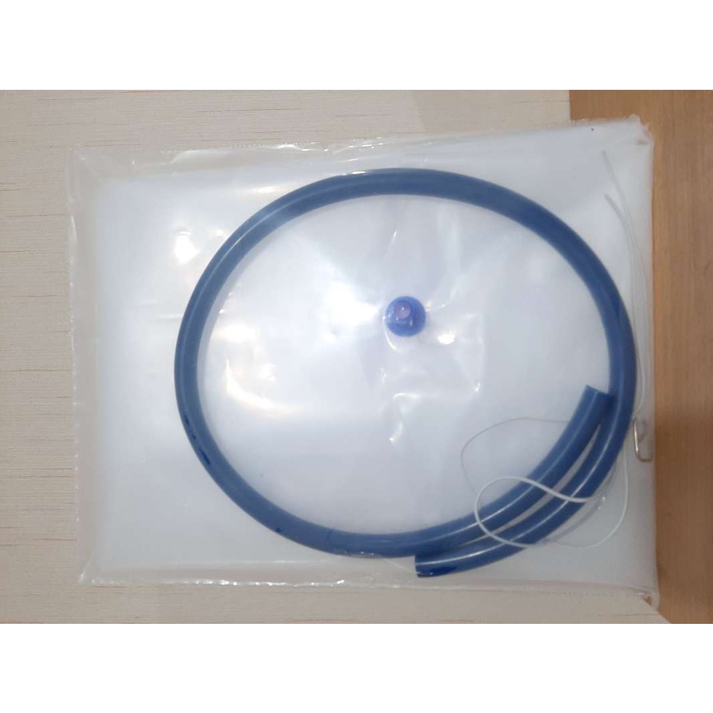 PLASTIK SERVICE CUCI AC COVER AC 1 1/2 PK - 2 PK 1SET DENGAN SELANG