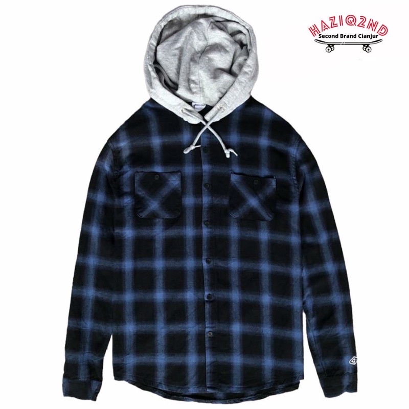 KEMEJA FLANNEL HOODIE VETERANO ACOVER