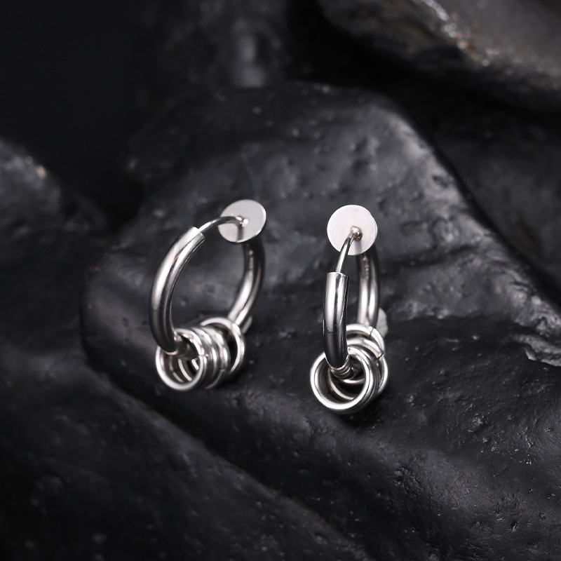 1pc Anting Bulat Bahan Titanium Steel Gaya Hip Hop Untuk Unisex