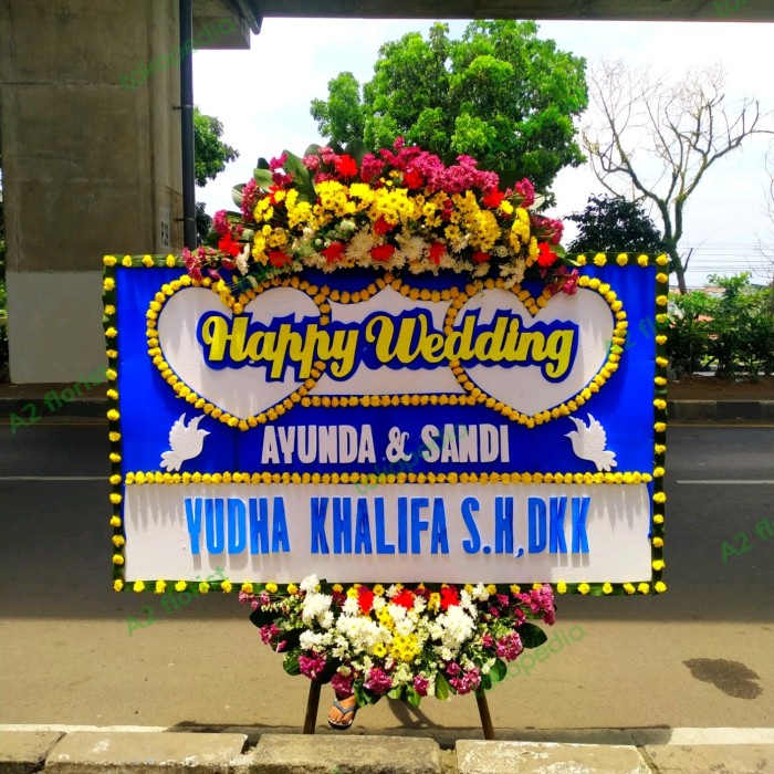 karangan bunga papan happy wedding bunga papan pernikahan bunga papan selamat berbahagia
