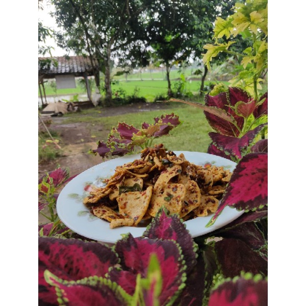 

kripik basreng pedas daun jeruk viral