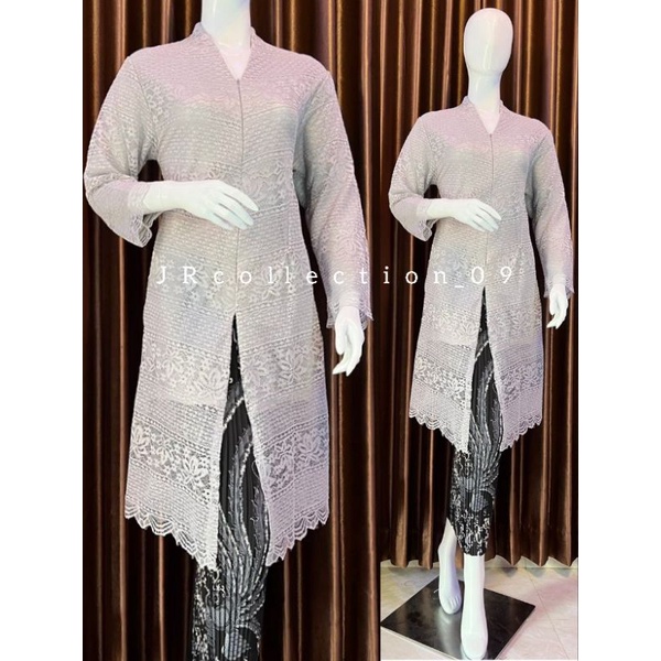 Kebaya Tunik V / Kebaya Brokat / Kebaya Melayu/Kebaya Modern/ Kebaya Seleting Depan