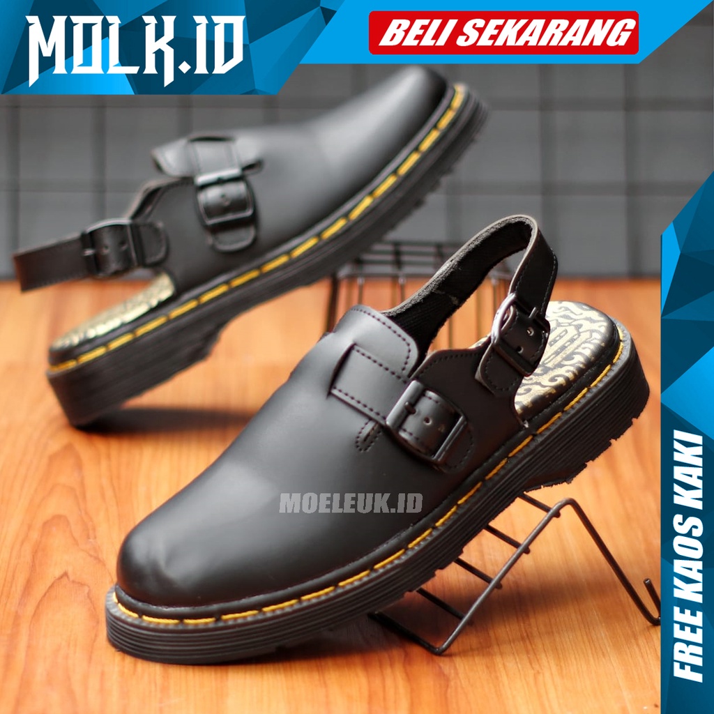 MOLK Sendal Pria Slip On Original Kekinian Sandal Slop Cowok Hitam Santai Traveling Main Gaya Hangout Anti Slip