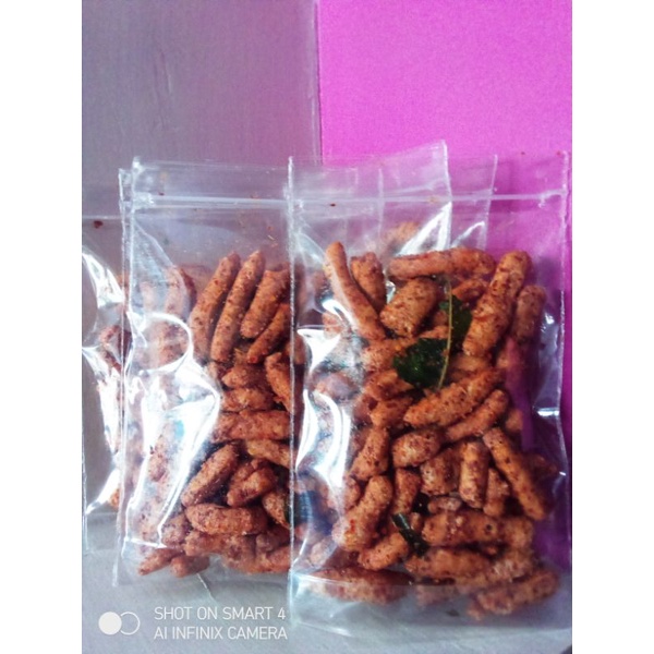 

Basreng pedas daun jeruk 40grm