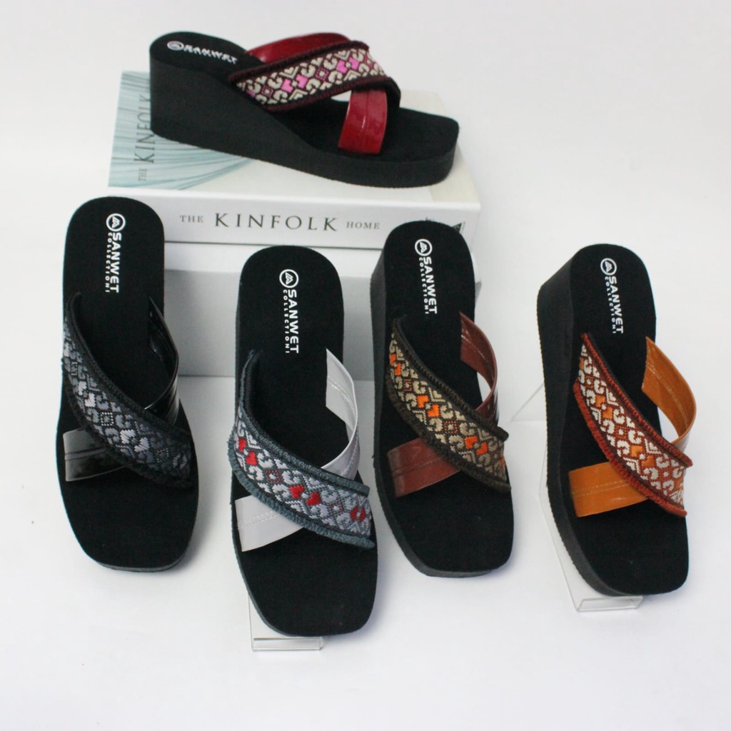 sandal silang bunga wedges wanita hak tinggi