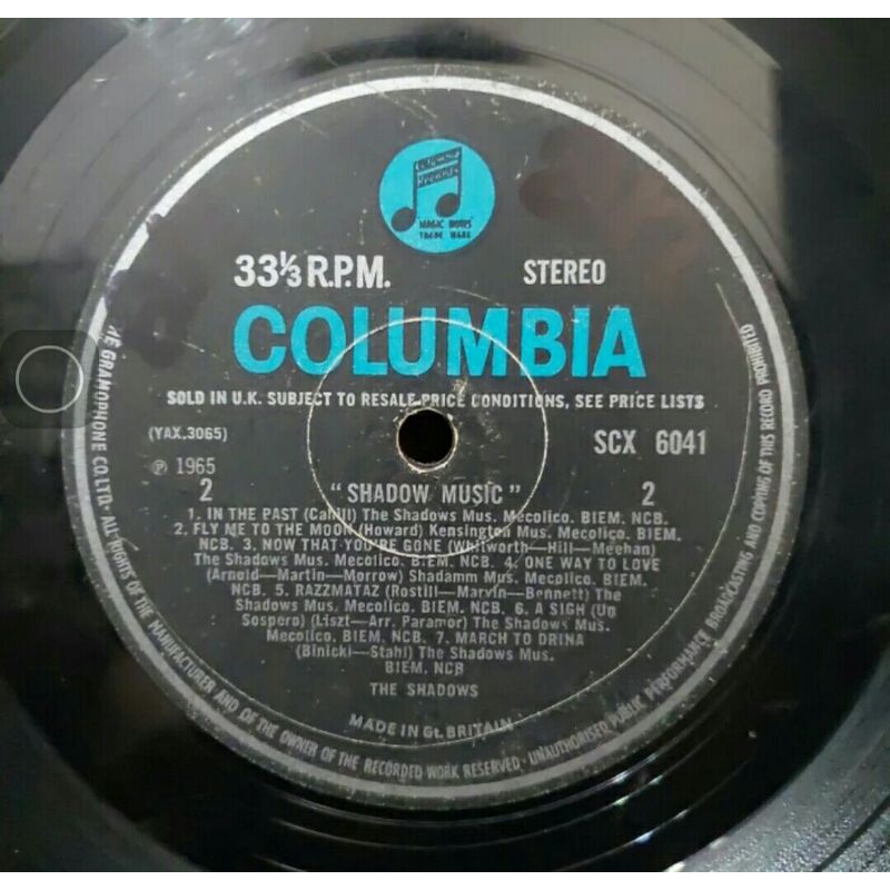 Vinyl Piringan Hitam 12&quot; Shadow Music