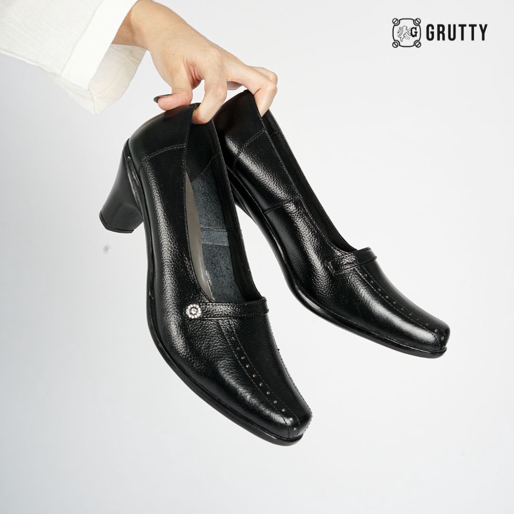 Sepatu wanita kantor sepatu pantofel wanita kerja sepatu kantor wanita Grutty AX605 Hitam