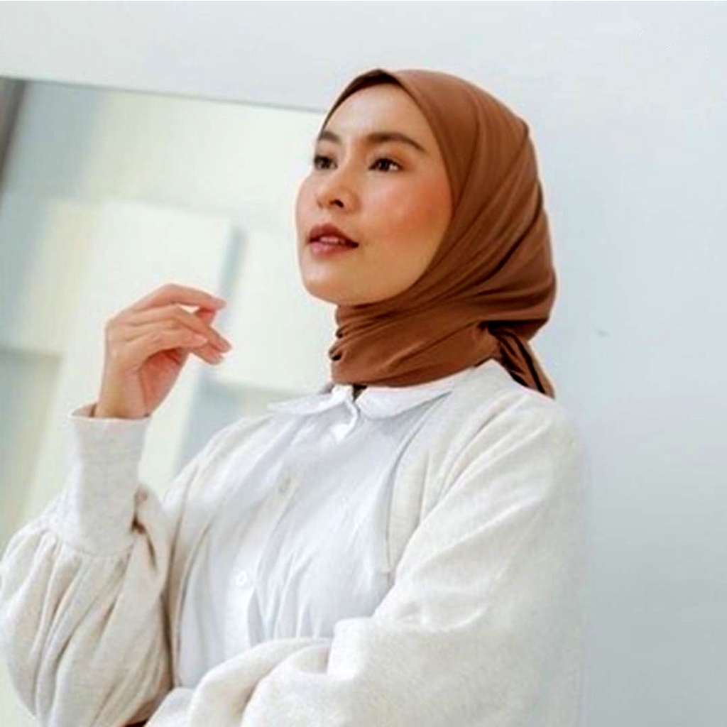 Hijab Segitiga Instan Oval Jersey Super Premium