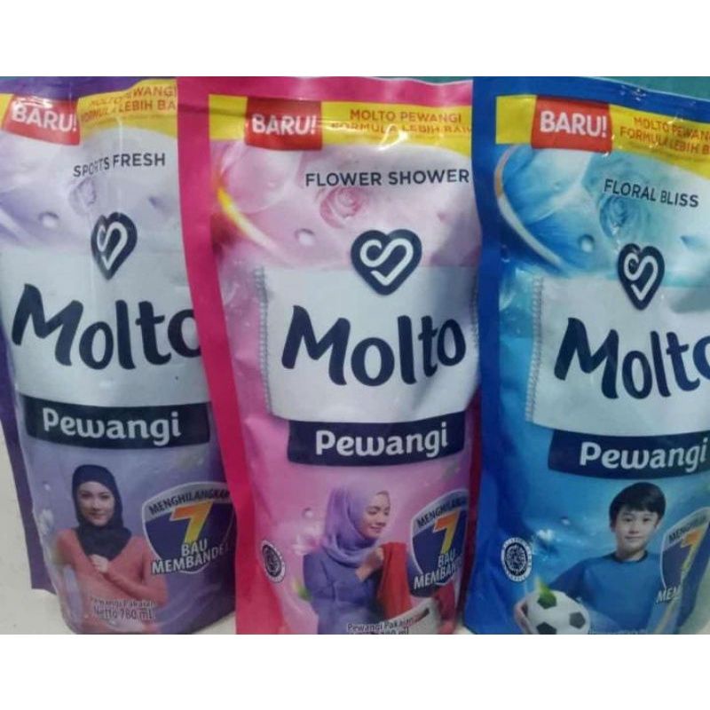 Molto pewangi pakaian 780ml
