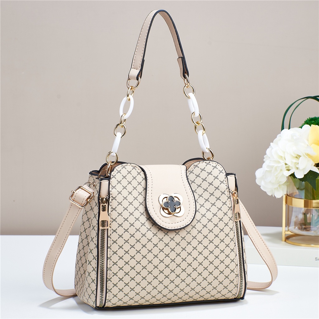 JK Y28000 1KG MUAT 2PCS TAS SELEMPANG WANITA FASHION IMPORT MOTIF ELEGAN SHOULDER BAG RANTAI U4527 Z1320 T3155 E5672
