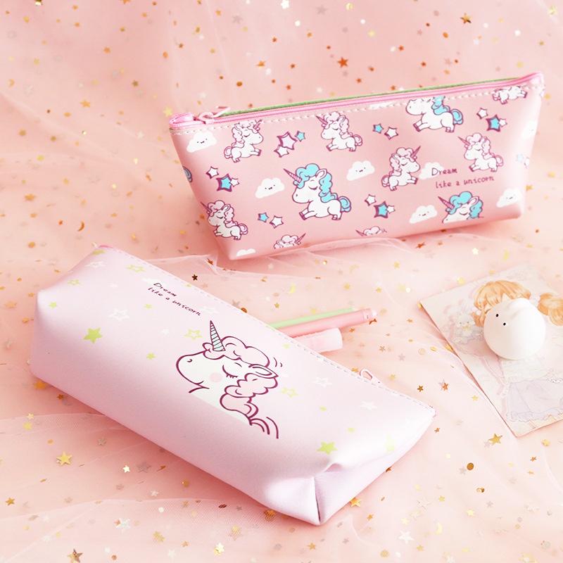 

TEMPAT PENSIL UNICORN BAHAN KANVAS / PENCILCASE UNICORN