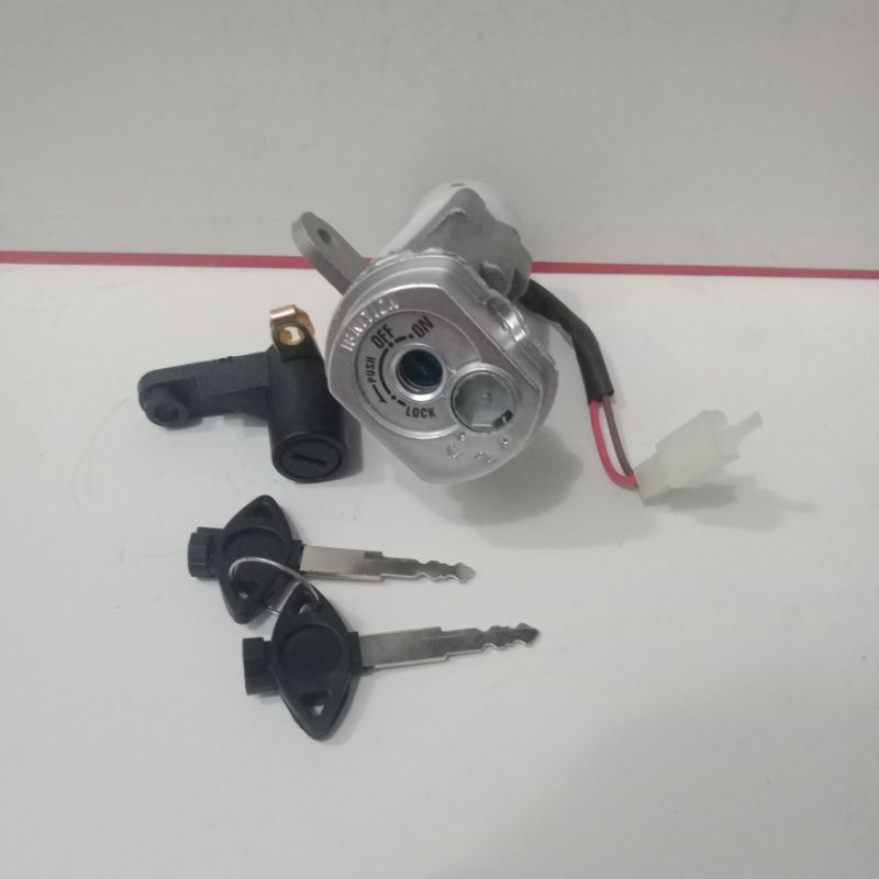 kunci kontak set mio soul/fino karbu /sparepart motor/motor mio soul/motor fino