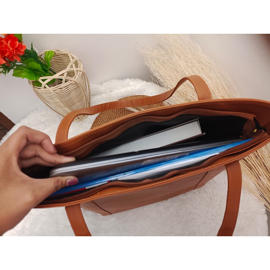 Tote Bag Laptop - Lea Bag - Tas Wanita - Tas Besar - Tas Kuliah - Kampus - Terbaru