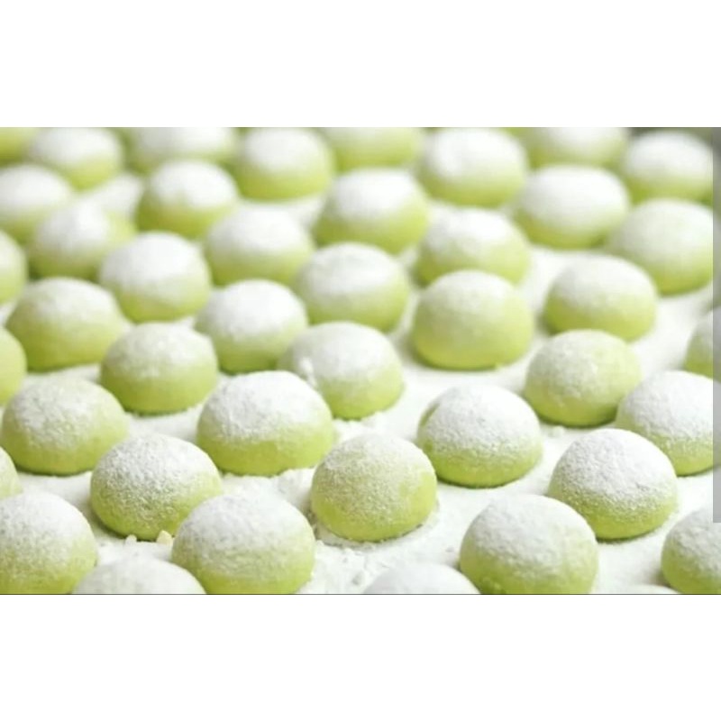 

KUE PUTRI SALJU PANDAN