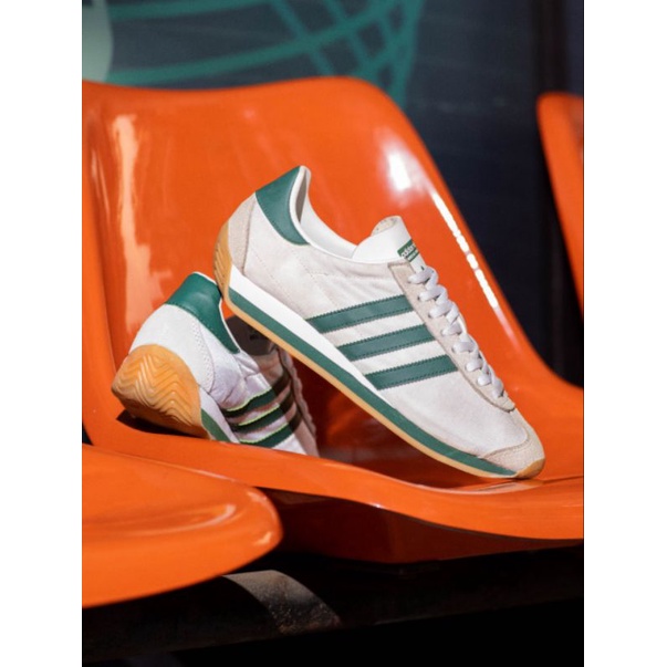 Adidas Country &quot;White Green Gum&quot;