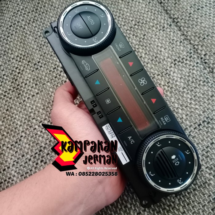 Climate Control AC Digital W203 Facelift Original A2038304585