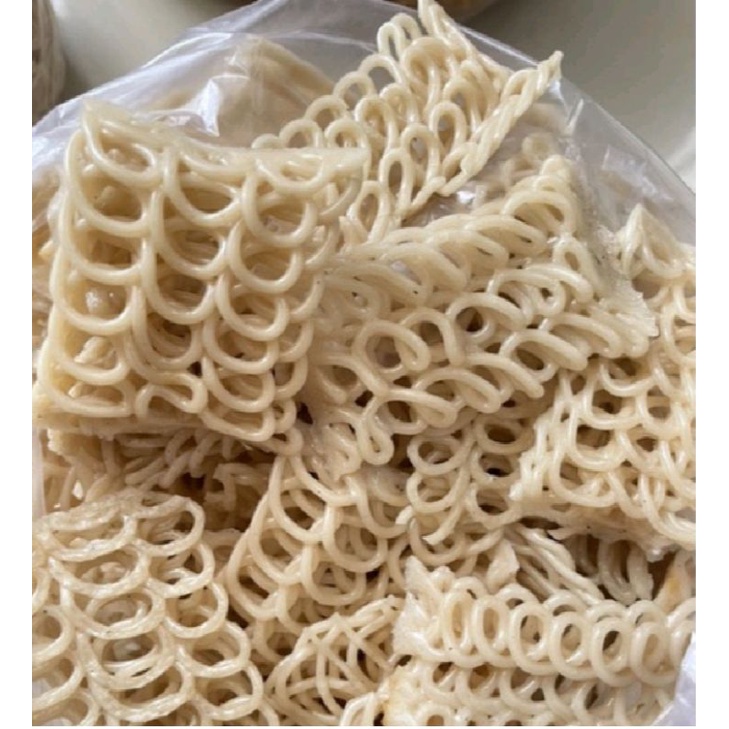 

kerupuk kotak bawang