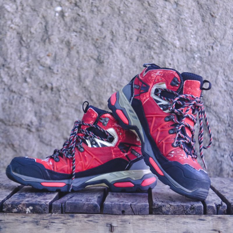 sepatu outdoor second K2 GORE-TEX/ sepatu hiking/ sepatu second branded/ sepatu second outdoor