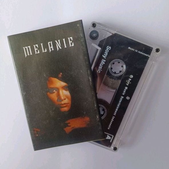 KASET PITA MELANIE