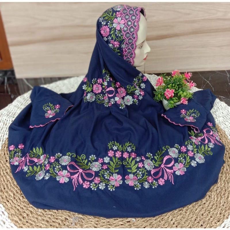 MUKENA DEWASA TERUSAN BORDIR BAHAN SEMI SUTRA HALUS LEMBUT MOTIF BUNGA 1