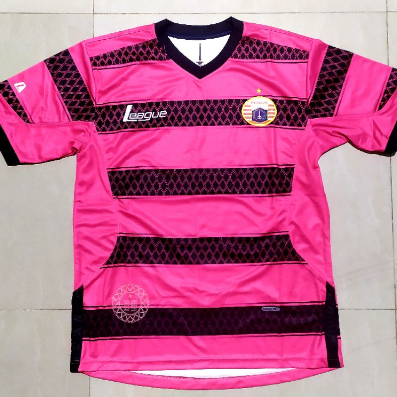 JERSEY KIPER PERSIJA AWAY 2016