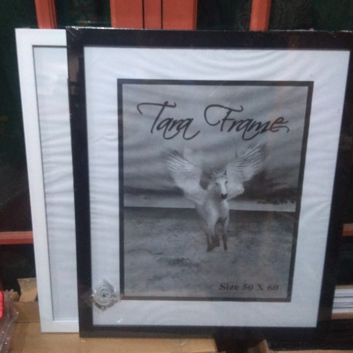 Frm Bingkai Foto Frame Foto Figura Foto 20R / 24R 50X60Cm Minimalis