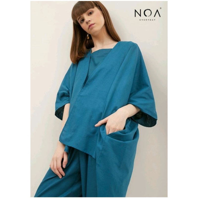 Preloved One Set Noa Everyday Kana Deep Blue (Cardigan, Tank top dan Celana)