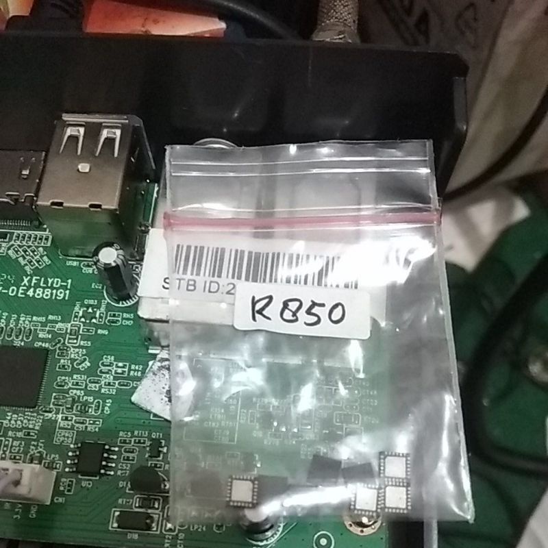 IC Tuner DVB T2 R850 ORI