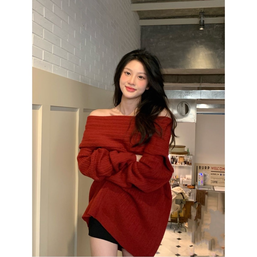 Red Pure Desire Style One-shoulder Soft Waxy Sweater Rajut Wanita Musim Gugur Rasa Hong Kong Longgar Model Sedang All-Match Atasan Kasual