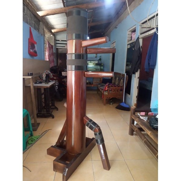 Mok yan jong/ Wooden dummy wing chun