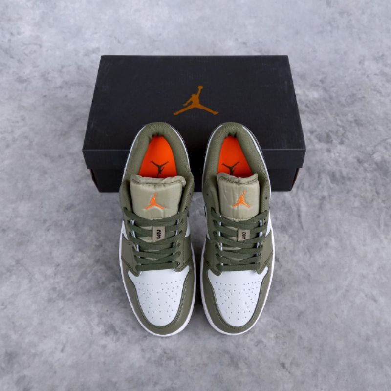 SEPATU AJ 1 LOW MILITARY THEMED OLIVE GREEN